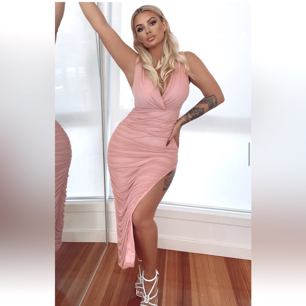 Ruched pink slit dress